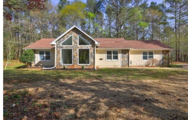 3 Bedroom Single Family Home in Fairburn