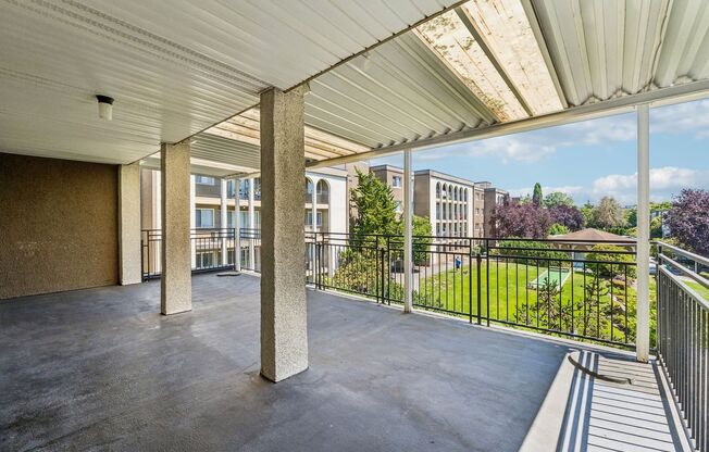 Studio, 1 bath, 550 sqft, $1,599, Unit A308