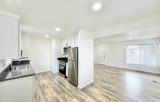 4132 W 118 ST
