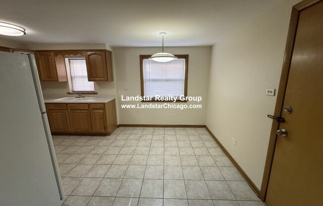 4752 N MENARD