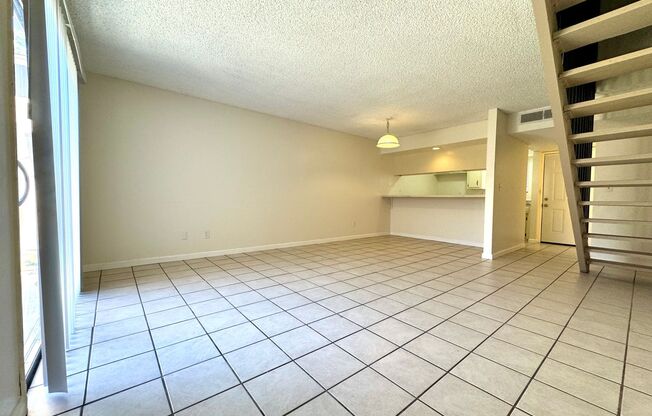 4400 Tierra Verde St.