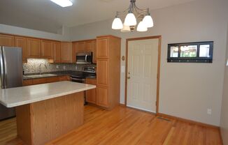 2 beds, 2 baths, $1,475