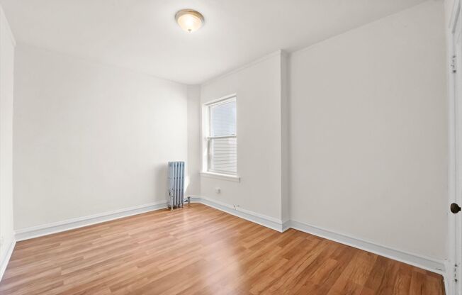 1 bed, 1 bath, 696 sqft, $1,795, Unit 202