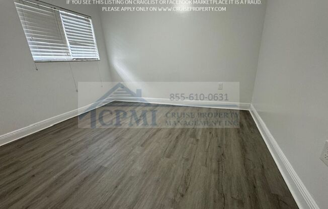 717 NE 10 ST