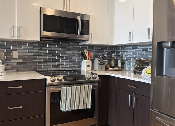 10 TABER ST