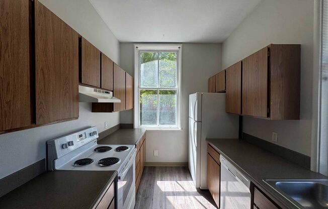 2 beds, 1.5 baths, 850 sqft, $1,575, Unit 1125