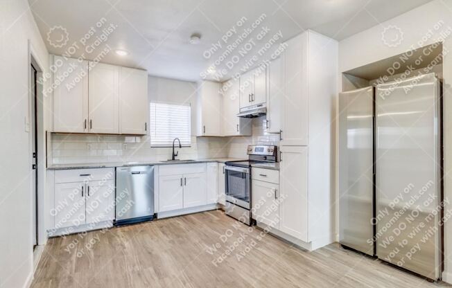 703 E Celeste Dr