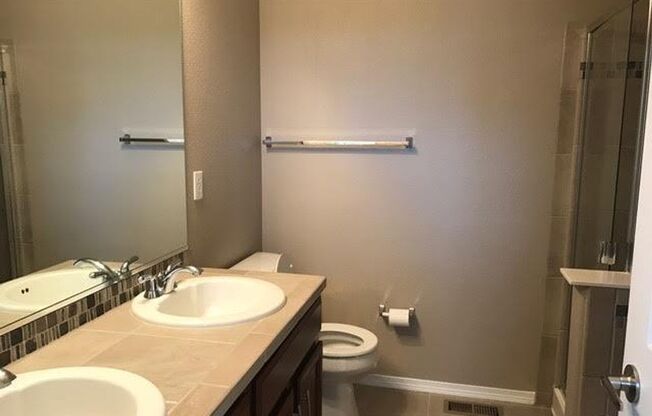 2 beds, 2.5 baths, $2,495, Unit # 2