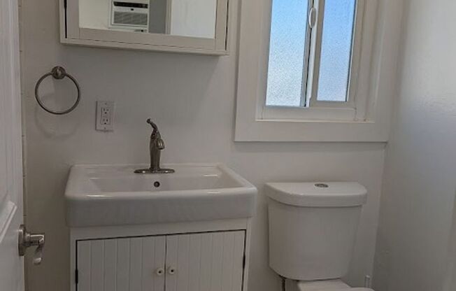 Studio, 1 bath, 304 sqft, $1,650, Unit 4578 #C