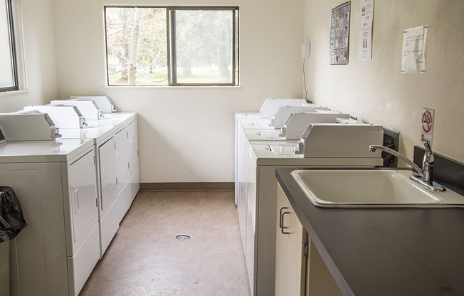 1 bed, 1 bath, 625 sqft, $1,416, Unit 0035