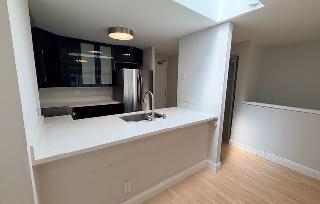 2 beds, 2 baths, $5,250, Unit # 47