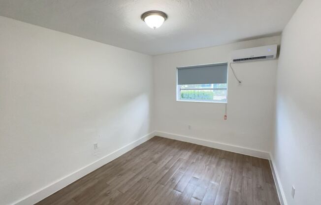 2 beds, 1 bath, 725 sqft, $2,050, Unit AM 4351-21