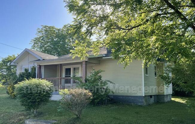 3734 SEMINARY ST