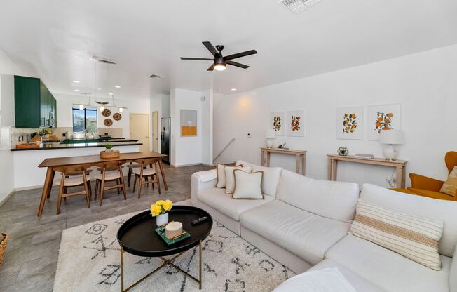 7855 N. 20th Glen, Phoenix, AZ 85021