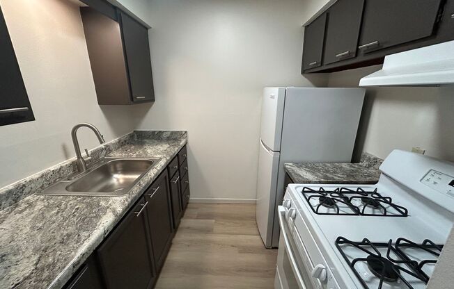 1 bed, 1 bath, $995, Unit 247