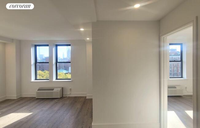 2 beds, 2 baths, $7,650, Unit 10B