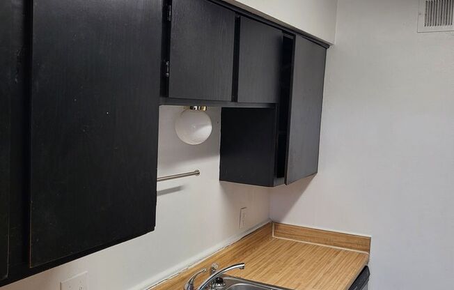 1720 Justin Lyn, Arlington, TX 76012