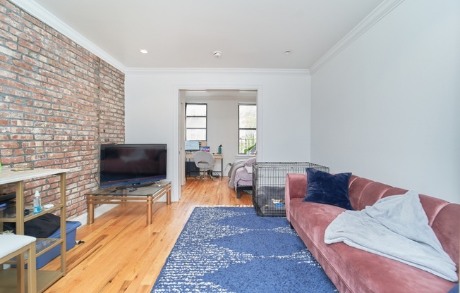 310 E 83rd St #5C