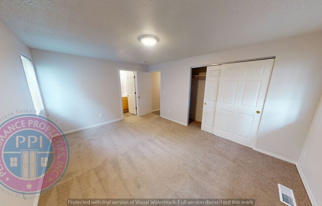 3 beds, 2 baths, 1,200 sqft, $1,995, Unit C