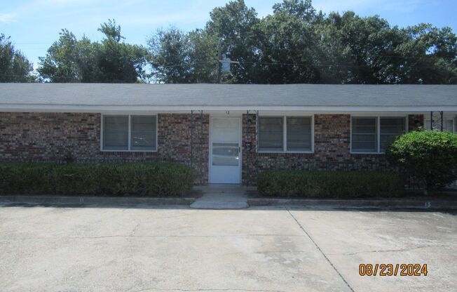 Twin Magnolia-55 & Older- 2 Bedroom, 2 Bathroom Apartment