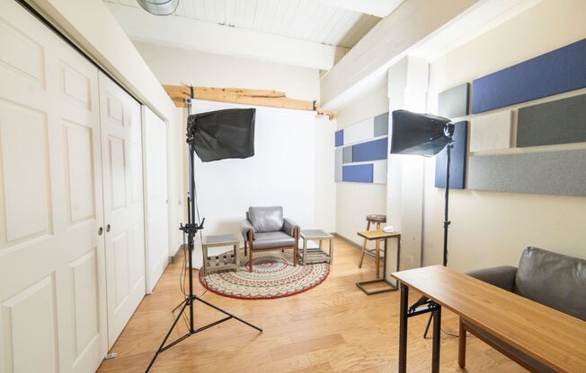 3 beds, 2 baths, 1,890 sqft, $2,500, Unit 331