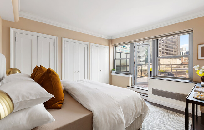 1 bed, 1 bath, 900 sqft, $7,950, Unit 19N