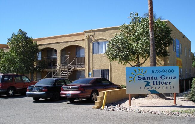 Santa Cruz River Apartments