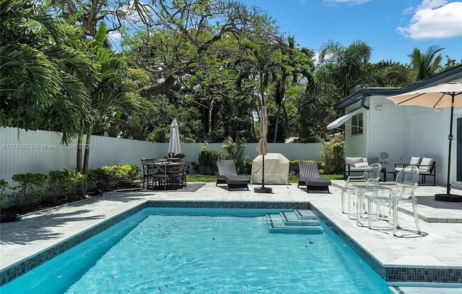 660 NE 121ST ST BISCAYNE PARK, FL 33161