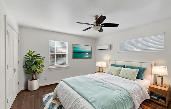 8919 SAN FERNANDO WAY