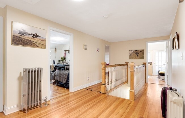 12 FRANCES ST