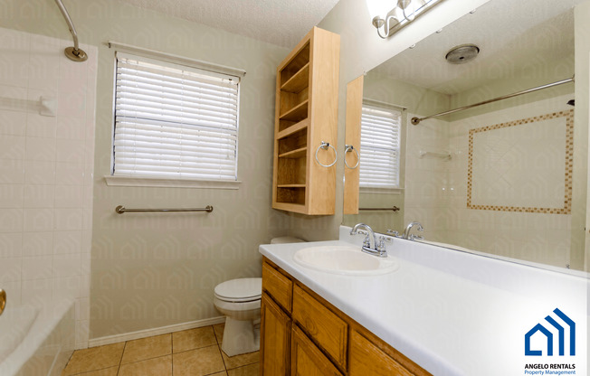 3 beds, 2 baths, $1,695