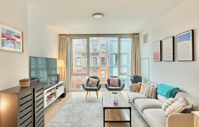 540 W 49 ST