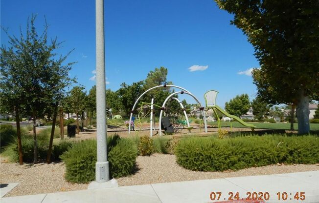 2 beds, 2 baths, $1,437