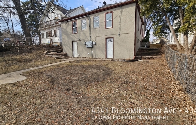 4341 BLOOMINGTON AVE