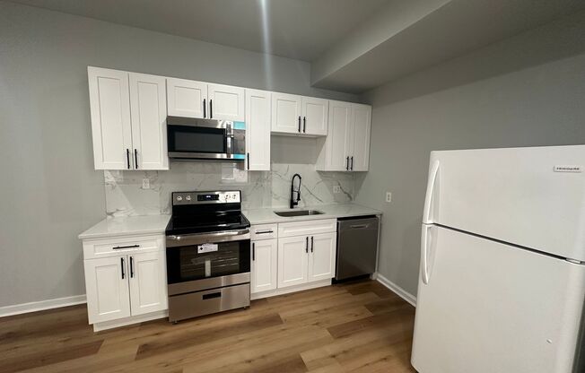 1 bed, 1 bath, 750 sqft, $975, Unit Unit C