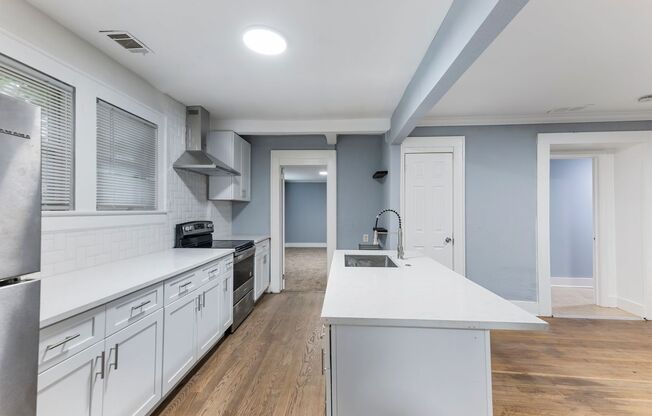 Dive into City Living: Spacious 4 Bed/2.5 Bath Home!