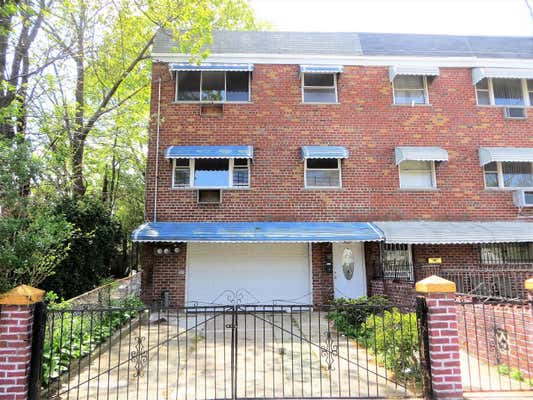 3521 TIEMANN AVE