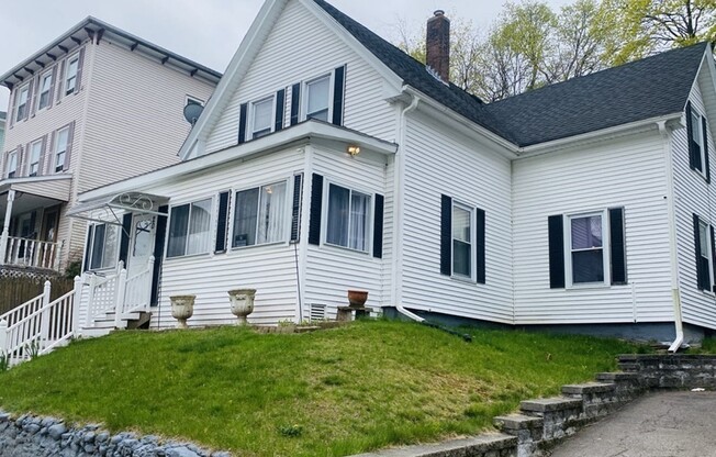 20 CRYSTAL ST