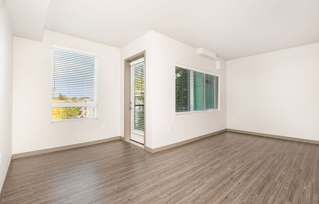 2 beds, 2 baths, $2,350, Unit Unit B212