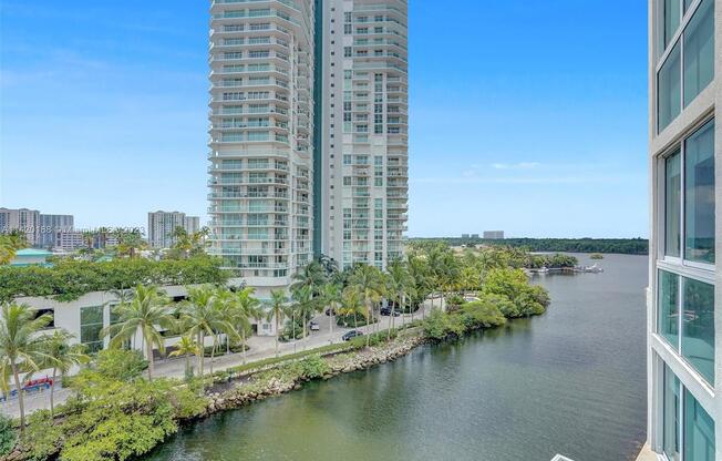 250 SUNNY ISLES BLVD