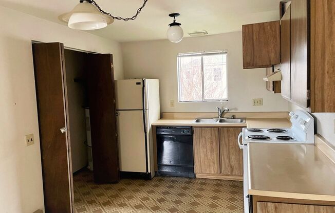 2329 Orleans