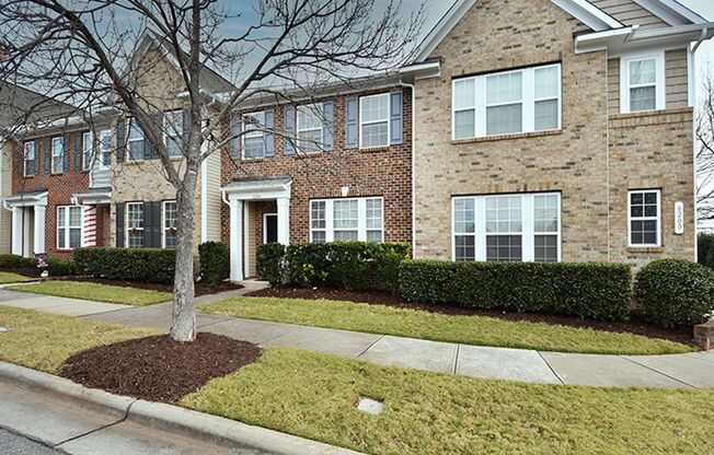 8204 Viewpoint Lane Professionally Managed by Select Real Estate