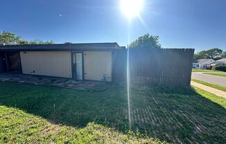 Adorable Studio Apartment in Prime OKC Location!