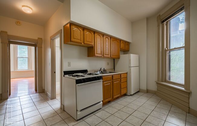56 W. Starr Ave
