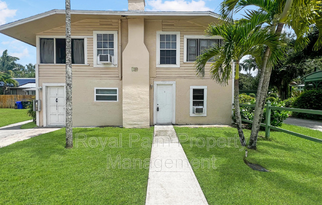 1615 Evans AVE