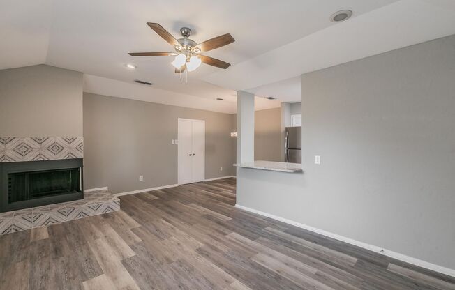 COMING SOON! FULLY REMODELED 2 bedroom, 2 Bath in MONTICELLO!