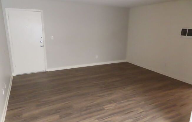 30TH ST (4726)