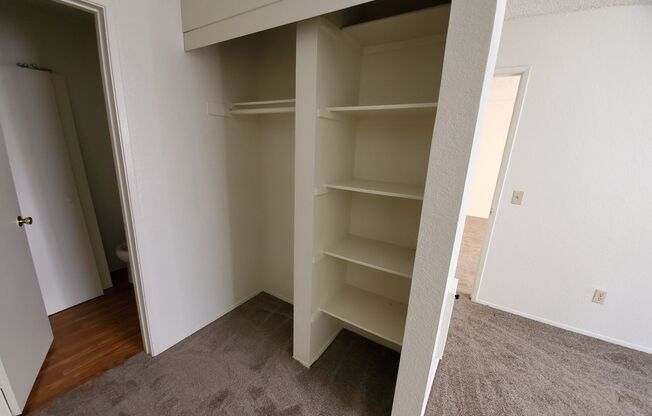 1 bed, 1 bath, 660 sqft, $1,800, Unit 69