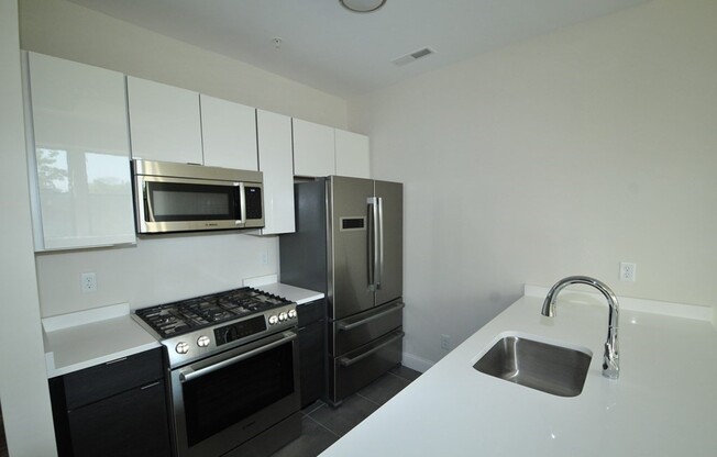 1022 Hancock Street Unit 110