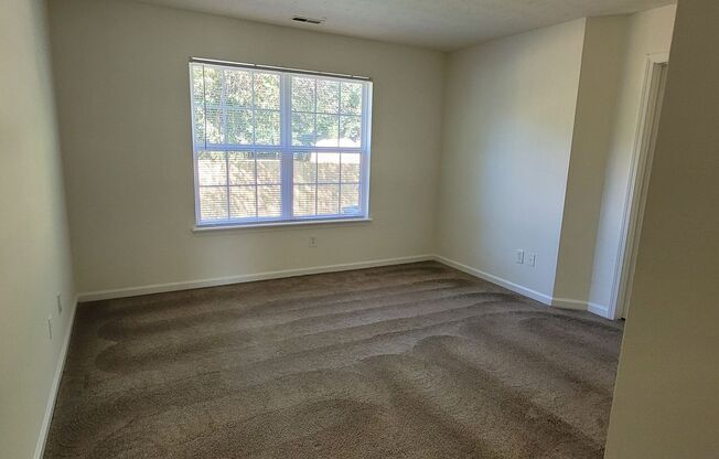 3 beds, 2 baths, 1,244 sqft, $1,675, Unit 01 - 7814